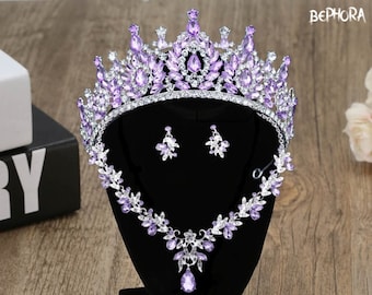 BEPHORA - Nieuwe prachtige paarse en zilveren Quinceanera kroonsieradenset - Compleet met ketting, oorbellen en armband, Lila cosplaykroon