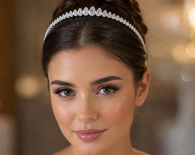 Luxury Crystal Bridal Tiara, Silver Wedding Crown, Princess Pageant Accessory 32