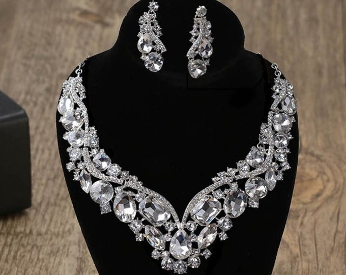 BEPHORA Handmade Big Rhinestone Pendant New Earrings Necklace Gift Jewelry Sets Lover Brides Women Wedding Crystal Necklace Luxury Bridal