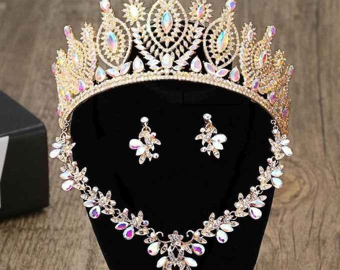 Floral Crystal Bridal Tiara - Elegance Gold AB Baroque, Quinceanera Wedding Crown, Prom Queen Jewelry, Ideal Bridal Shower Gift Perfect Prom