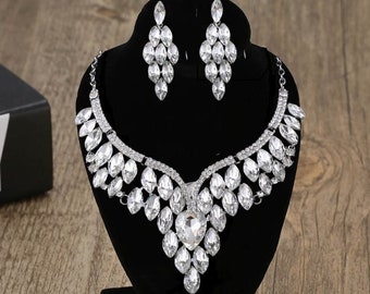 Handmade Crystal Bridal Jewelry Set: Gold Necklace & Earrings