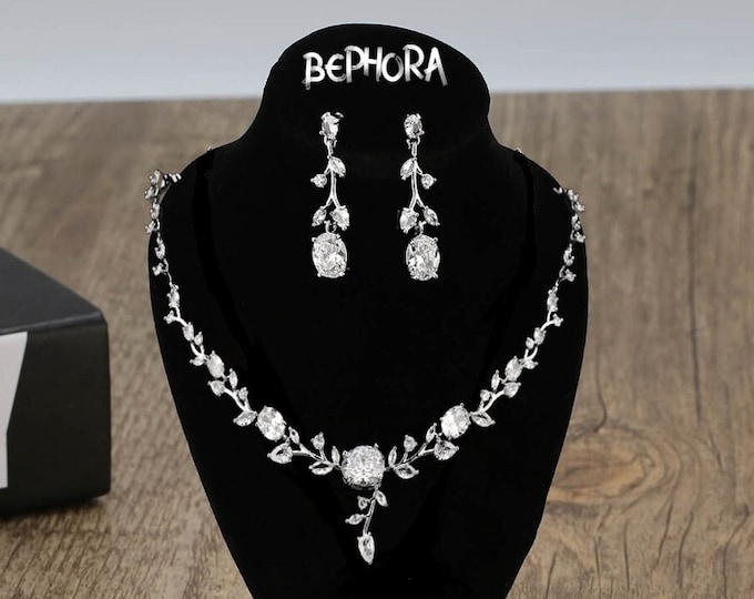 Diadem Wedding NEW Crystal White Silver Royal Jewelry Set Gift Pageant Crown Earrings Necklace Quinceanera Tiara Dress Bridal Accessories