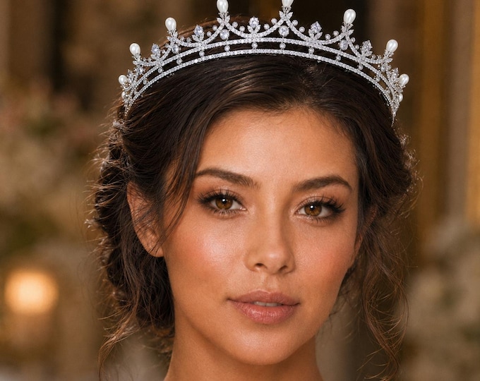 Luxury Crystal Bridal Tiara, Silver Wedding Crown, Princess Pageant Accessory 23
