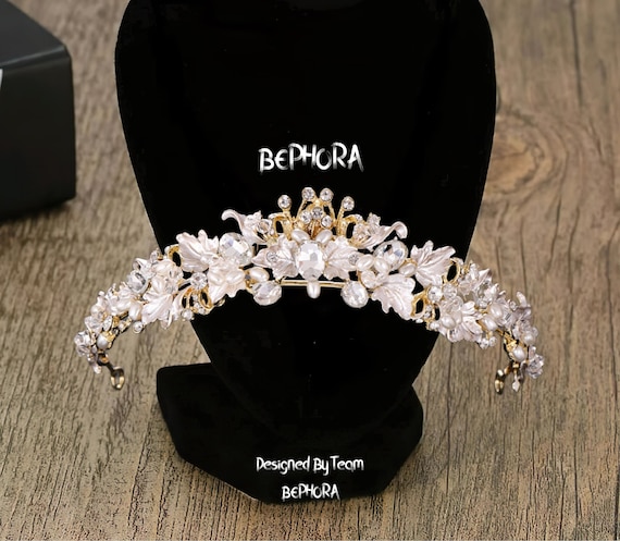 Handmade Rhinestone Pearl Bridal Tiara: Princess Pageant  display picture 2