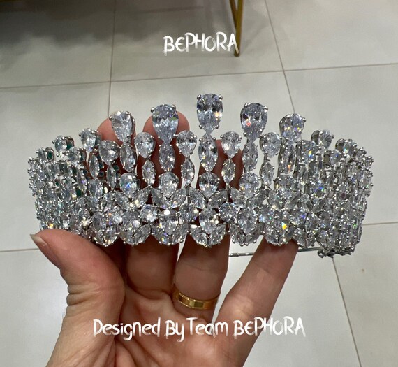 Handmade Baroque Rhinestone Queen Tiara: Wedding Pageant  display picture 1