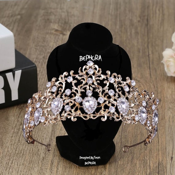 Handmade Baroque Crystal Bridal Tiara: Rhinestone Queen  display picture 1