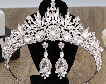 Silver Quinceanera Crown and Earrings: Baroque Bridal Jewelry Set