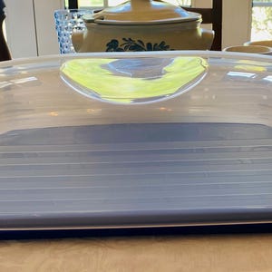 Vintage Tupperware BAKE N TAKE Cake/Cupcake Taker #3861 Rectangular Cobalt