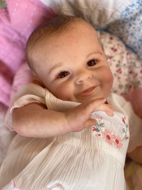 リボーンドール4ヶ月の女の子