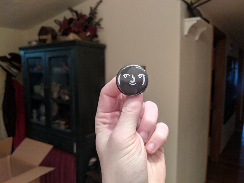 Internet Faces button Badge Pins Lenny Bear Dissatisfied Sad Face Cool Pins Internet