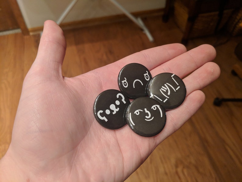 Internet Faces button Badge Pins Lenny Bear Dissatisfied Sad Face Cool Pins Internet