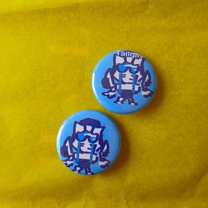 Tailgate small pins!