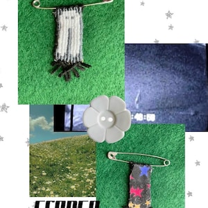 Puede incluir: Dos broches de imperdible y un bot&oacute;n blanco con forma de flor. Un broche presenta un tejido rectangular blanco y gris con flecos negros. El otro broche presenta un tejido negro con estrellas coloridas y flecos negros. El texto dice FRENCO NIGHTCRAWLER.