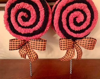 Decorative Lollipop-Fake Chunky Yarn Lollipop-Set of 2-Wreath Attachment-Centerpiece-Halloween  Decor-Farmhouse Decor-Country Decor