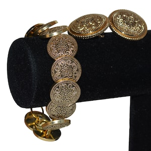 Upcycled Gold Tone Vintage Button Link Bracelet And Matching Clip-On Earrings Jewelry Set