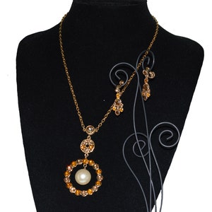 Set di gioielli vintage JJG / Jonette Jewelry Gallery con collana con ciondolo e orecchini a clip