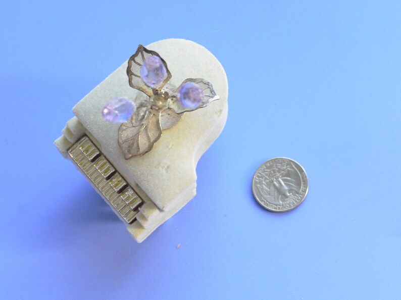 Vintage Piano Shaped Jewelry Gift Box