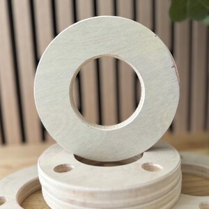 Unfinished Wood Christmas Decor Circle: 6" Birch Plywood Advent Wreath bild 3