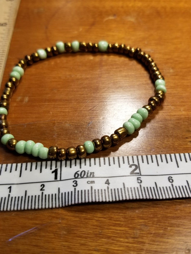 8 inch. Vintage Bronze and Green Bead bracelet