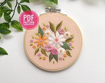 PDF PATTERN | Retro Daisies, Beginner Embroidery Pattern, Floral Embroidery Pattern, Retro Floral, DIY Gift, 60's Style, 70's Style
