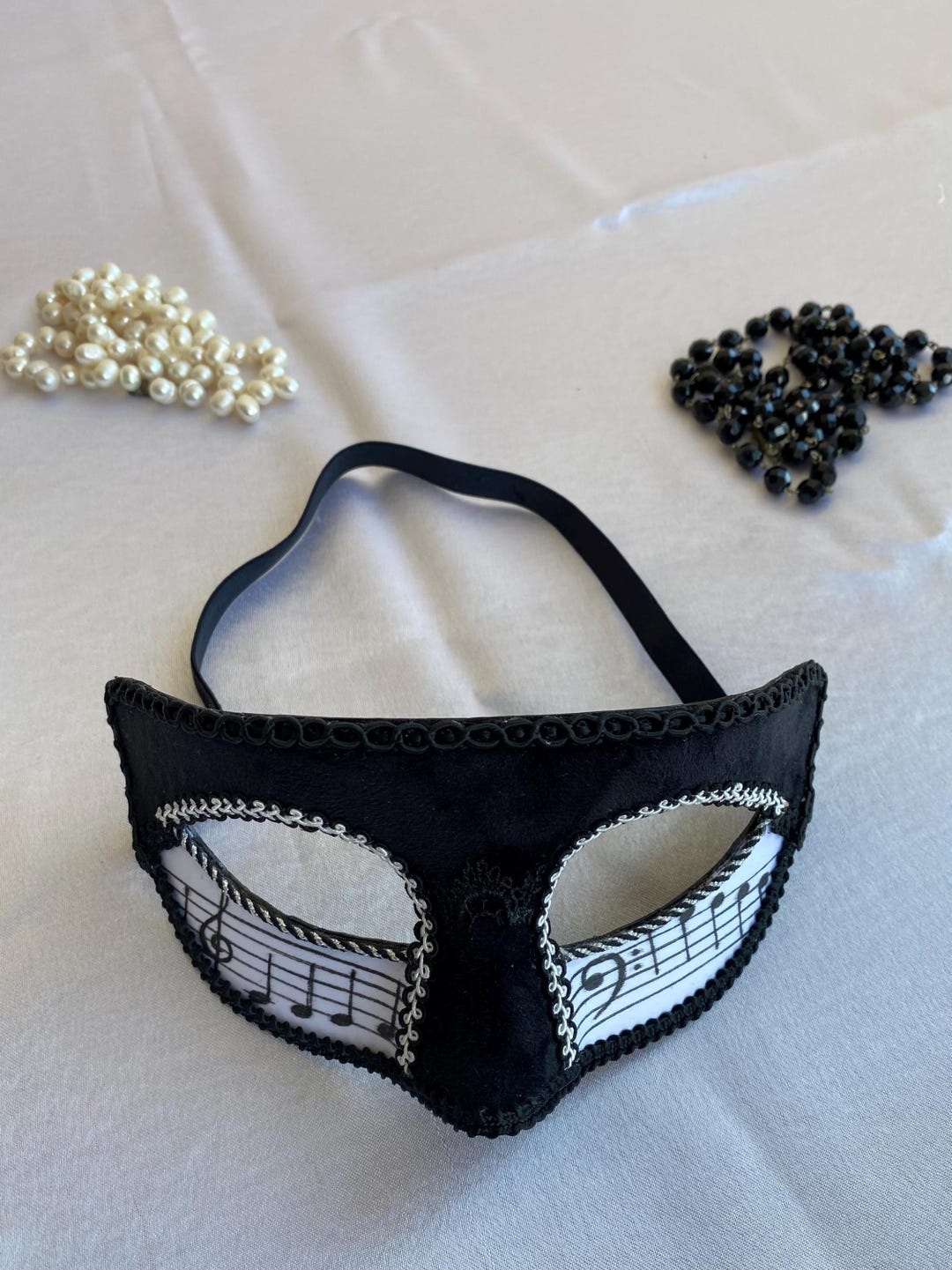 Black Velvet Musical Mask: Men's Masquerade Ball Mask - Etsy