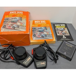 Atari Indy 500 CX-2611 Komplettset mit Fahrreglern und Originalverpackung (Vintage)