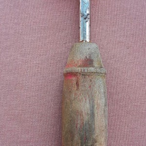Vintage &#39;A & J&#39; Wooden Handled Single Scoop Melon Baller