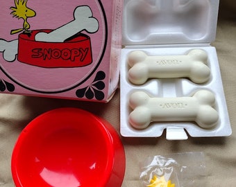 Vintage 1973 Avon 'Snoopy's Pal' Soap Dish and Soap Set, NOS, Original Packaging