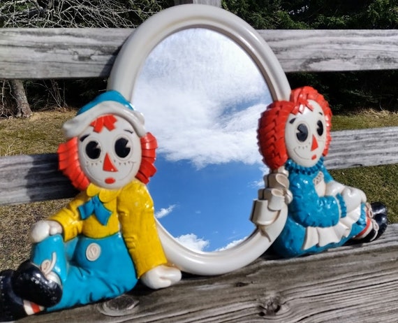 Vintage 'raggedy Ann and Raggedy Andy' Molded Plastic Mirror, C