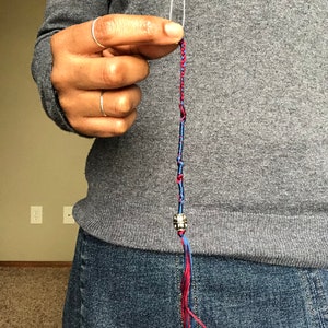 Tzitzits Dark red and dark blue braided loop set of 4 with/out a decorative bead, Torah Fringe