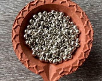 Silver metal beads 3 x 3.5 mm, round, macrame, jewelry making, hippie, craft
