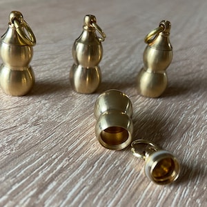 Kürbisanhänger aus Messing - Pillendose - Schlüsselanhänger - Keychain - geheimbox - Tablettenbox - Pillenbox 12x25mm
