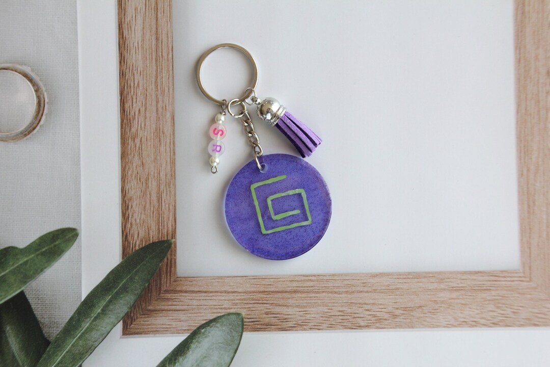 Personalized Glow in the Dark Karl Jacobs Keychain, Dream SMP Keyring ...