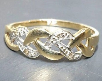 9ct GOLD Celtic Twist Diamond RING - Size UK O (us 7) - 1.2g