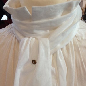 Linen scarf in C18th style