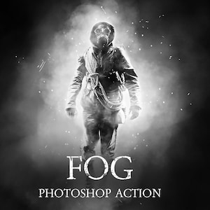 Puede incluir: Una persona con una máscara de gas y una chaqueta con capucha se encuentra en una nube de niebla. El texto "FOG PHOTOSHOP ACTION" está debajo de la persona.