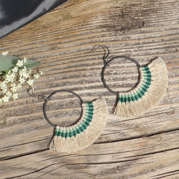 Hoop earrings macrame.Summer beach wear.Green beige accessorize.Knot Macrame Jewelry set. Avventurine bracelet.Boho fringe earring