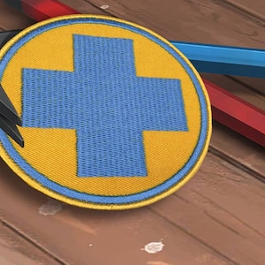 TF2 Sew-on Medic patch Team Blu Iron-on embroidery Hook and loop gaming patch Team fortress Custom patch Halloween cosplay embroidered patch