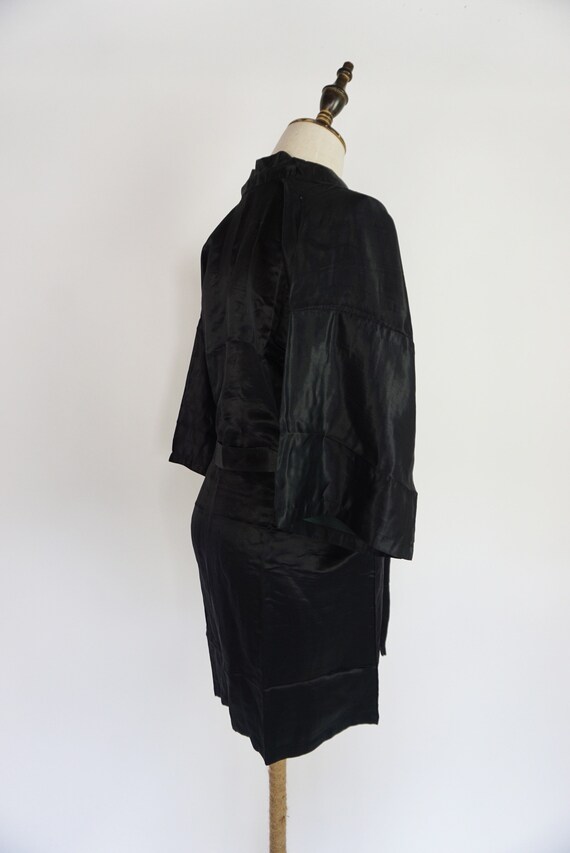 60s Vintage Black Satin Silk Asian Kimono Style R… - image 6