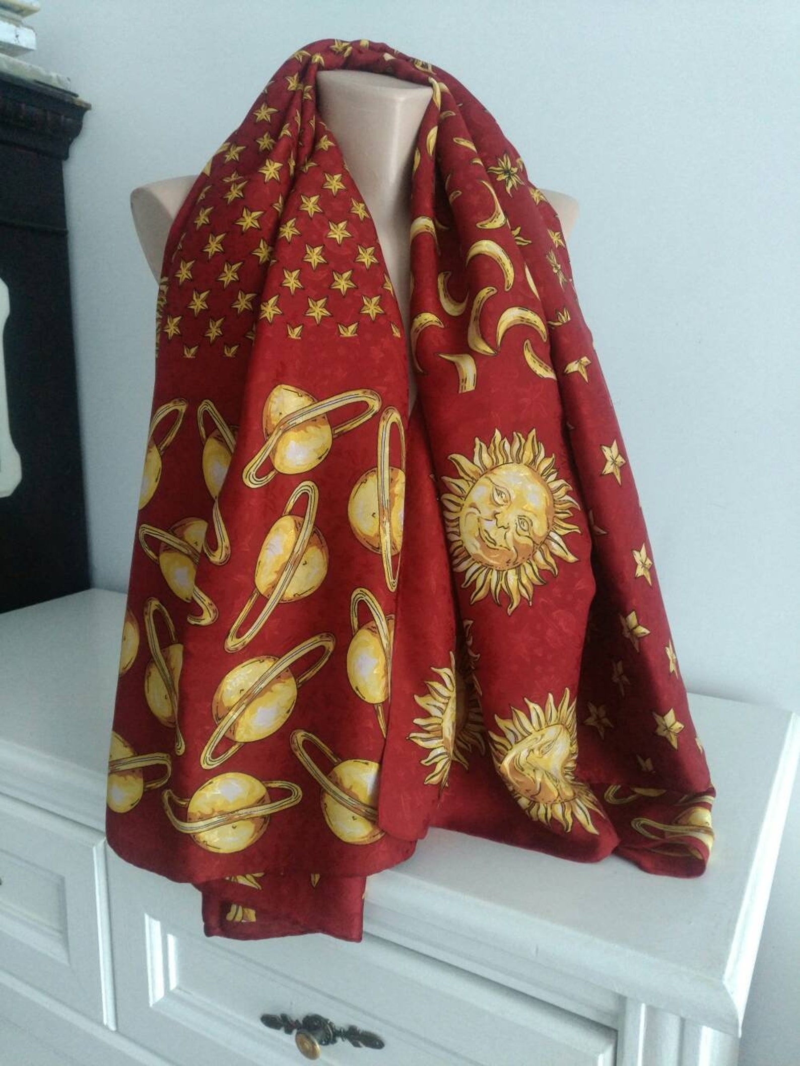 shawl versace