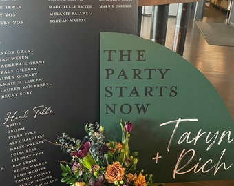 Modern Wedding Welcome and Seating Chart Sign - DIGITAL File //Arched Welcome sign