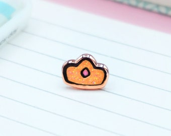 Small Crown Toast Enamel Pin | Tiny Board Filler Hard Enamel Pin | Kawaii Art | Kawaii Aesthetic Birthday Gift | Christmas Present