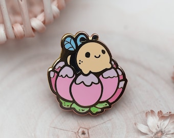 Save The Bees Flower Plant Pin | Collectors Hard Enamel Pin Badge | Kawaii Aesthetic Birthday Gift for Her | Christmas Present for Him