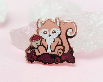 Cute Squirrel Pin | Rosegold Hard Enamel Pin | Autumn Vibes | Kawaii Aesthetic Birthday Gift for Her | Christmas Present for Him | Miamouz