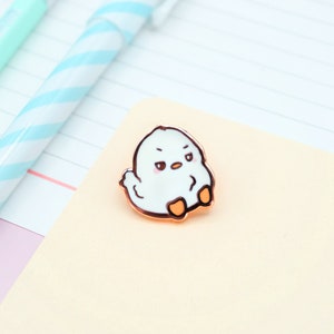 Grumpy Duck Enamel Pin Cute Adventurer Hard Enamel Pin Mad Duckling Art Kawaii Aesthetic Birthday Gift Christmas Present Bild 2