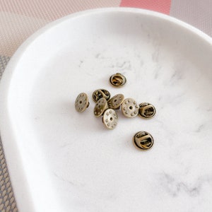 10 Metall Pin Verschlüsse Verschiedene Farben Gold Silber Roségold Messing Nickel Emaille Pin Rückseite Extras für Pins Brass