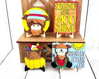 Highland Cow Summer Tiered Tray, Farmhouse Summer Decor, Highland Cow Decor, Highland Cow Tiered Tray, Farmhouse Summer Decor, Cow Decor