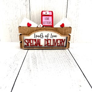 Valentines Day Crate, Valentines Day, Valentines Decor, Valentines Day Signs, Valentines Day Decor, Valentine Tiered Tray, Hearts Decor