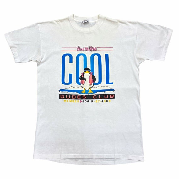 SeaWorld Cool Dudes Club Tshirt | Vintage 80s Pen… - image 1