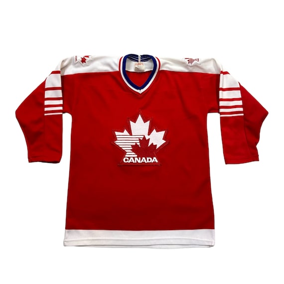 Athletic Knit (AK) H550CY-CAN841C Youth 2006 Team Canada White Hockey Jersey X-Large